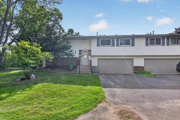 $257,900 | 3571 Granada Place North, Oakdale, MN 55128
