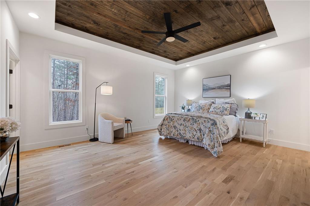 114 Folsom Road Northwest Adairsville, GA 30103 - Photo 8 of 20 a bedroom with a bed and a window