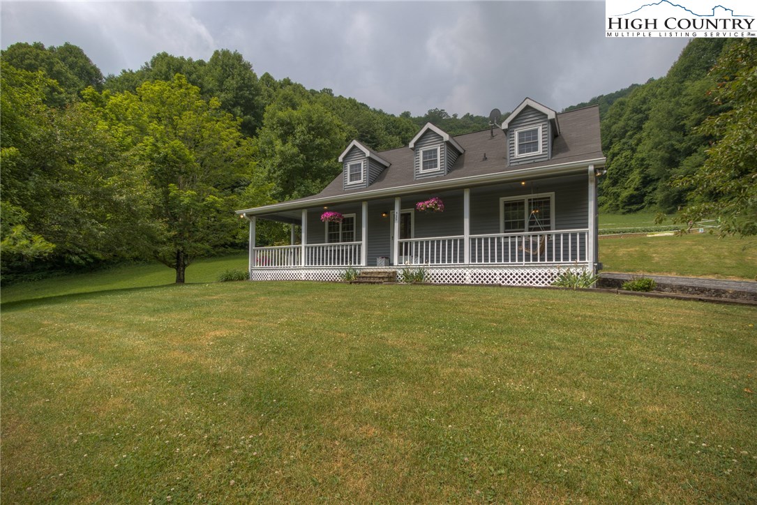 325 Willard Johnson Road Vilas, NC 28692 - Photo 8 of 29 Gallery Image 8