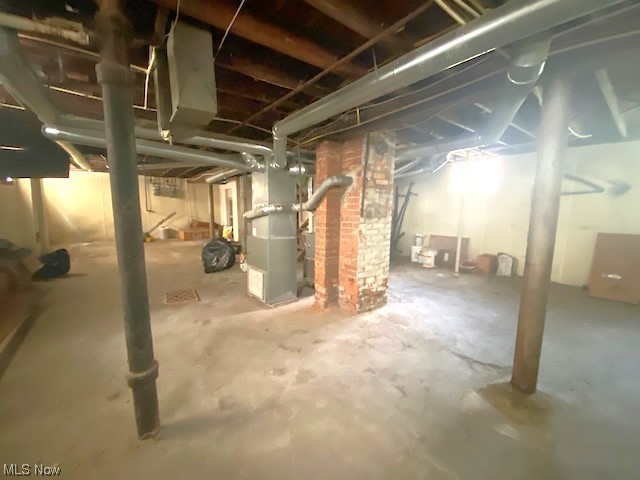 1964 Nelawood Road Cleveland, OH 44112 - Photo 29 of 35