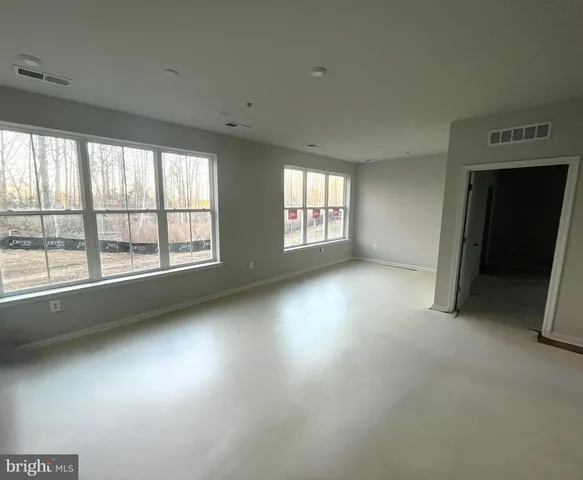 $419,900 | 29 Hyssop Way, Unit 101, Stafford, VA 22554