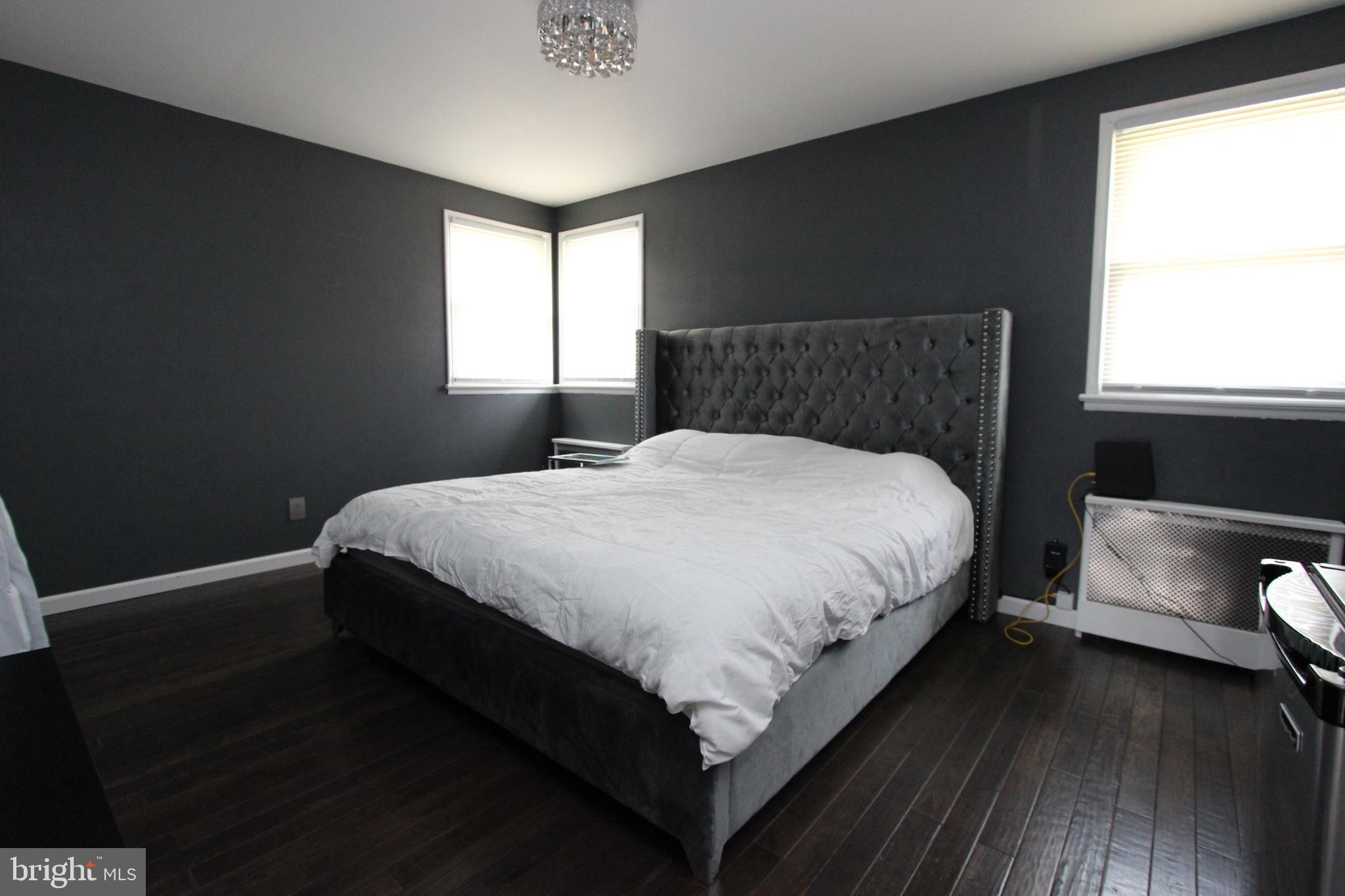 9958 Dungan Road Philadelphia, PA 19115 - Photo 17 of 23 Gallery Image 17