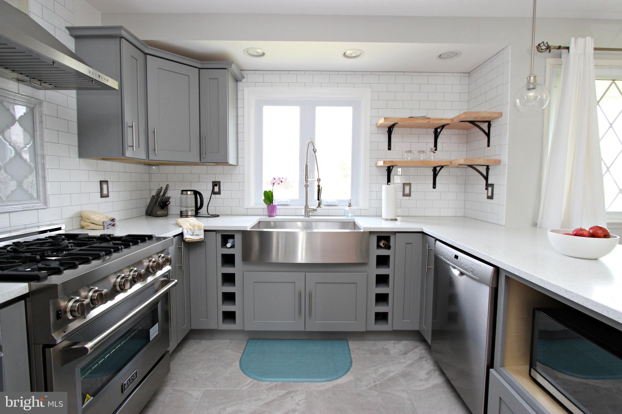 9958 Dungan Road Philadelphia, PA 19115 - Photo 5 of 23 Gallery Image 5