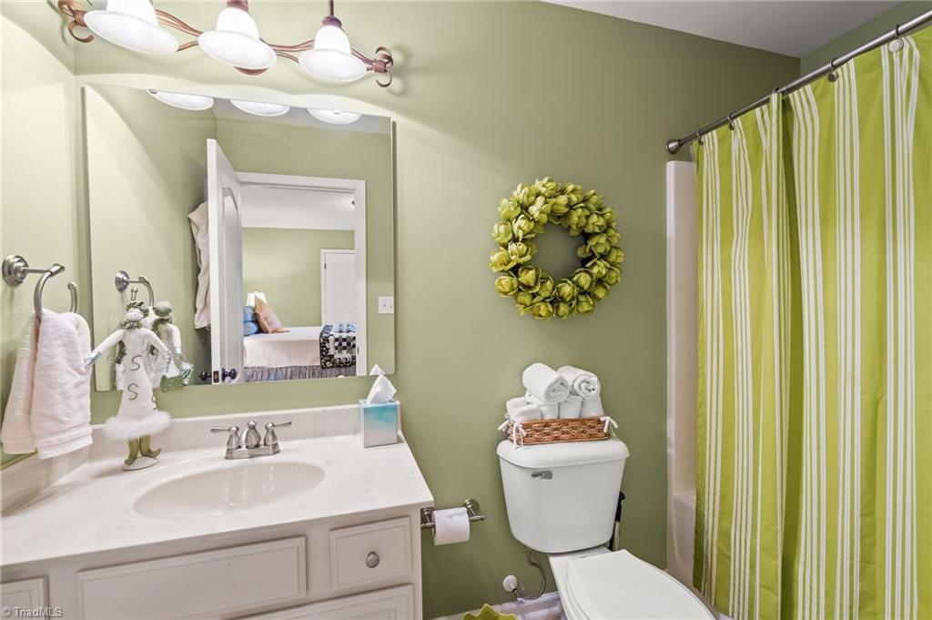 655 Starboard Reach Lexington, NC 27292 - Photo 31 of 50