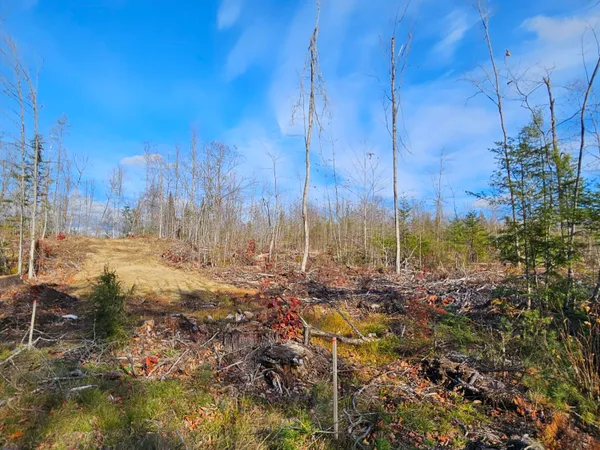 $84,000 | 33 Cape Cod Hill Road, New Sharon, ME 04955