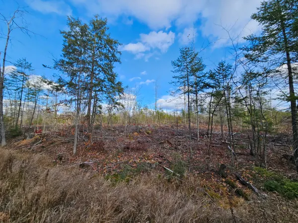 $84,000 | 33 Cape Cod Hill Road, New Sharon, ME 04955