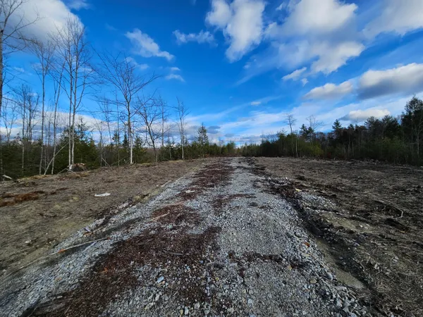 $84,000 | 33 Cape Cod Hill Road, New Sharon, ME 04955