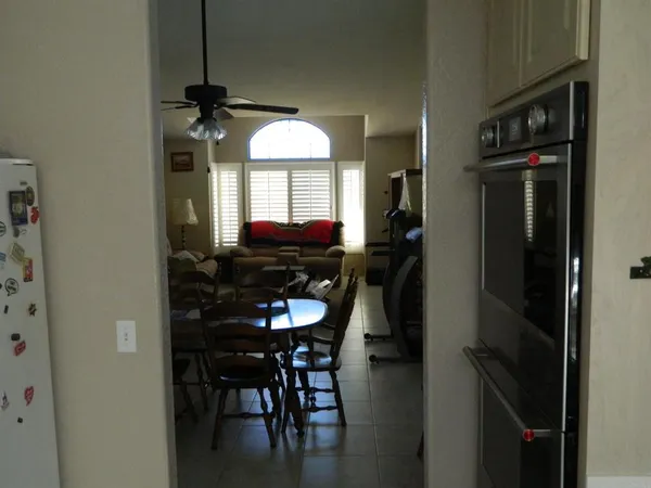 $1,125,000 | 5179 Vía Mindanao, Oceanside, CA 92057