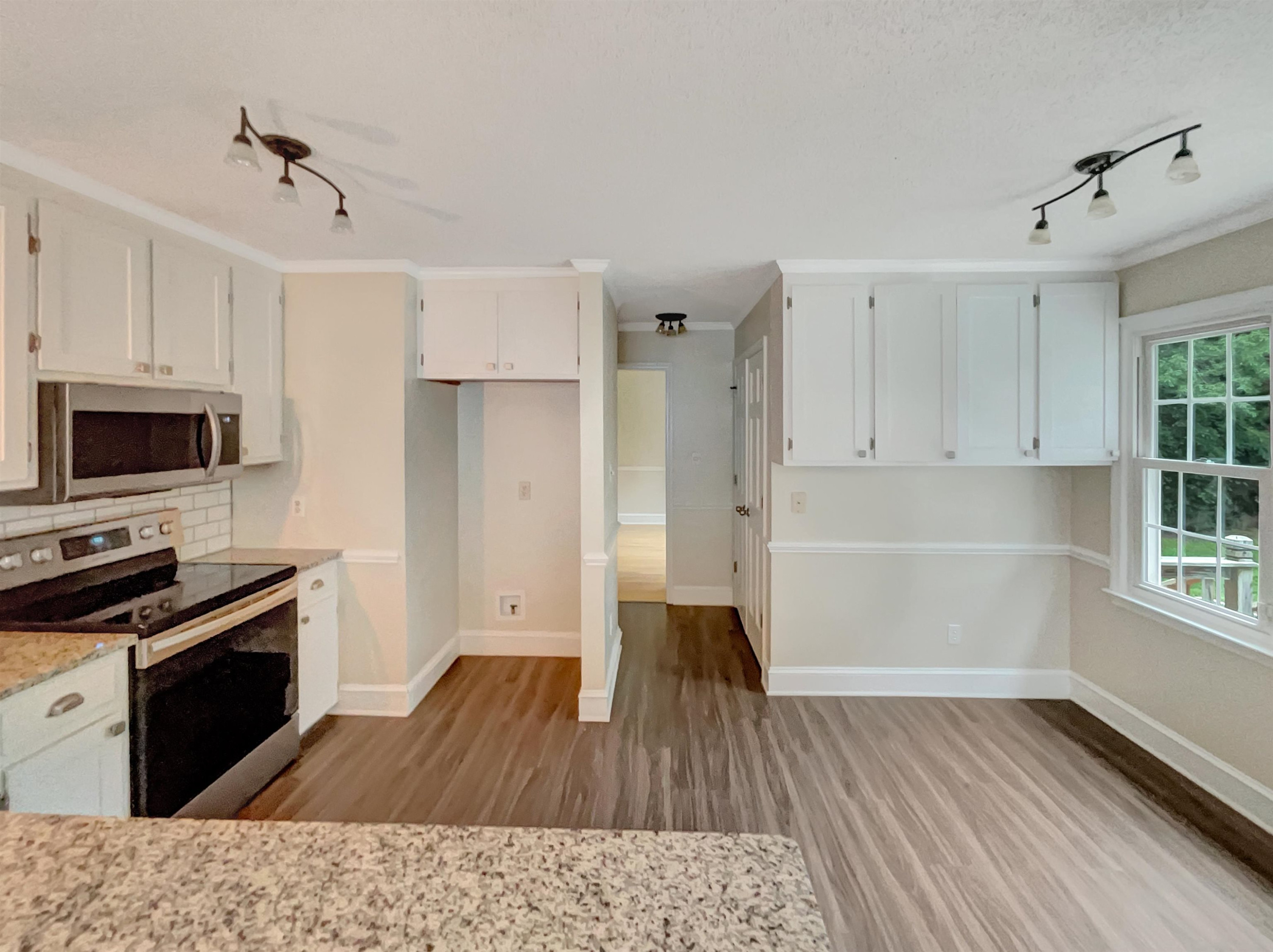 1909 Carthage Circle Raleigh, NC 27604 - Photo 2 of 18 Photo 2