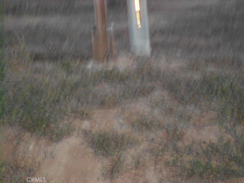 0 Ocotilla Road Apple Valley, CA 92308 - Photo 6 of 14 a view of a yard