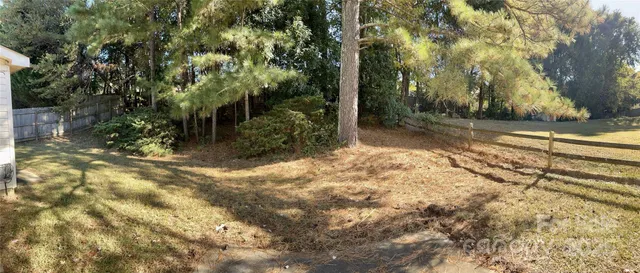 $279,990 | 1225 Eagles Landing Drive, Charlotte, NC 28214