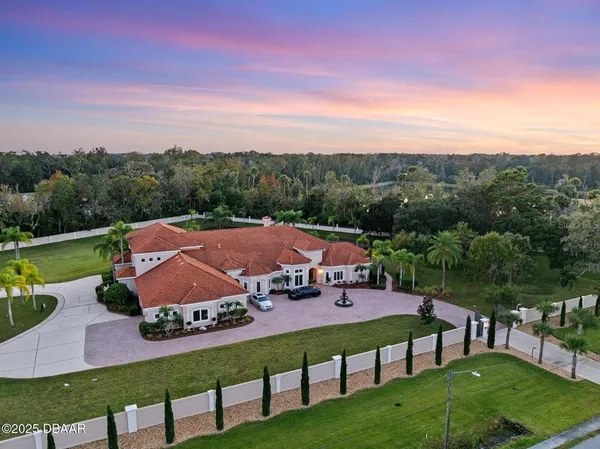 $2,250,000 | 602 Tomoka Avenue, Ormond Beach, FL 32174