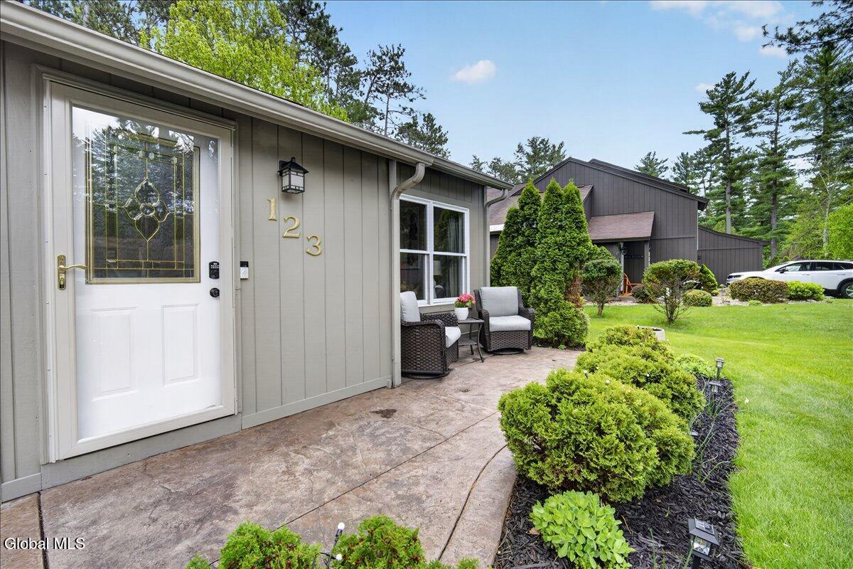 123 Thimbleberry Road Malta, NY 12020 - Photo 2 of 51 05-123 THIMBLEBERRY-5