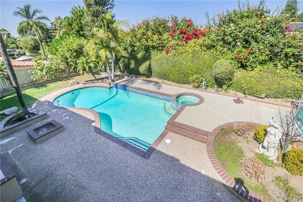 8621 Hillcrest Road Buena Park, CA 90621 - Photo 46 of 54 Ground level swimming pool and Jacuzzi.
