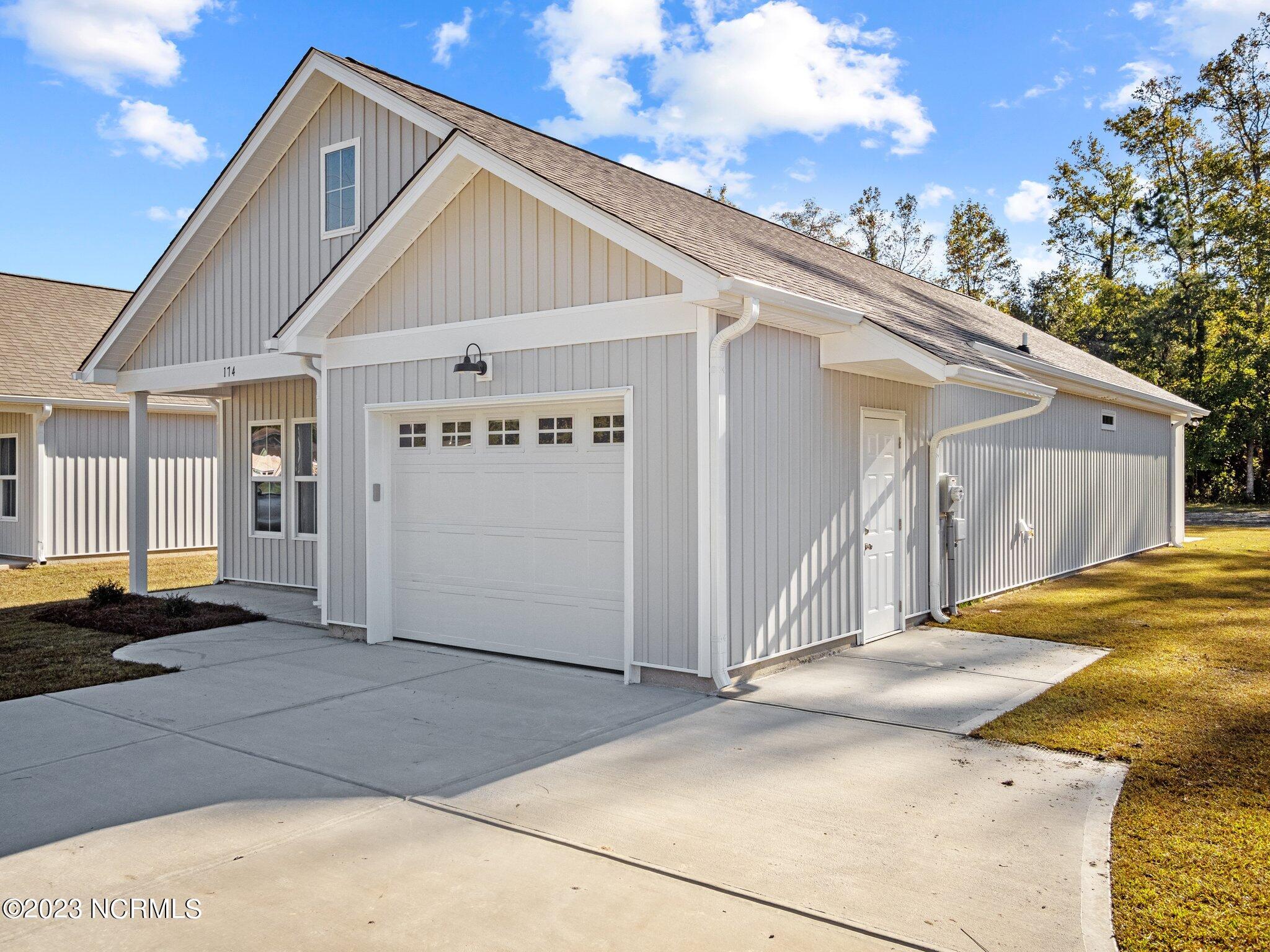 166 Norris Road Swansboro, NC 28584 - Photo 3 of 36 48-web-or-mls-PA248574