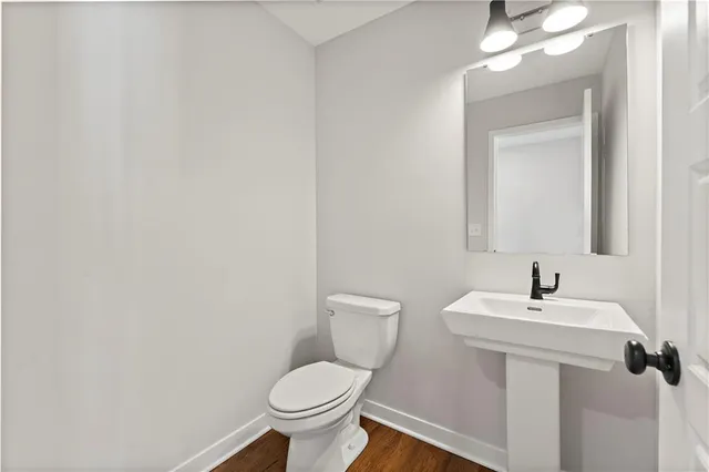 $415,950 | 338 Meadowlark Drive, Raymore, MO 64083