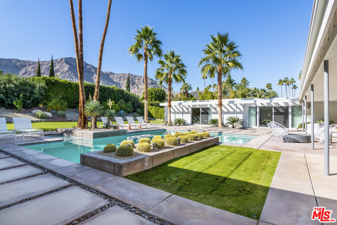 40865 Thunderbird Road Rancho Mirage, CA 92270 - Photo 36 of 47