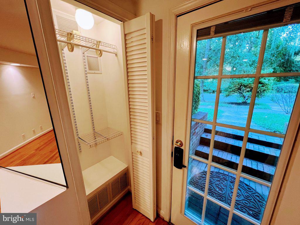 5881 9th Road North Arlington, VA 22205 - Photo 31 of 50