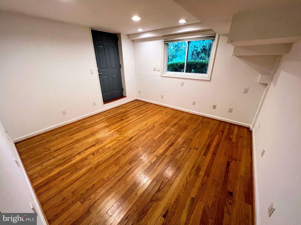 5881 9th Road North Arlington, VA 22205 - Photo 43 of 50