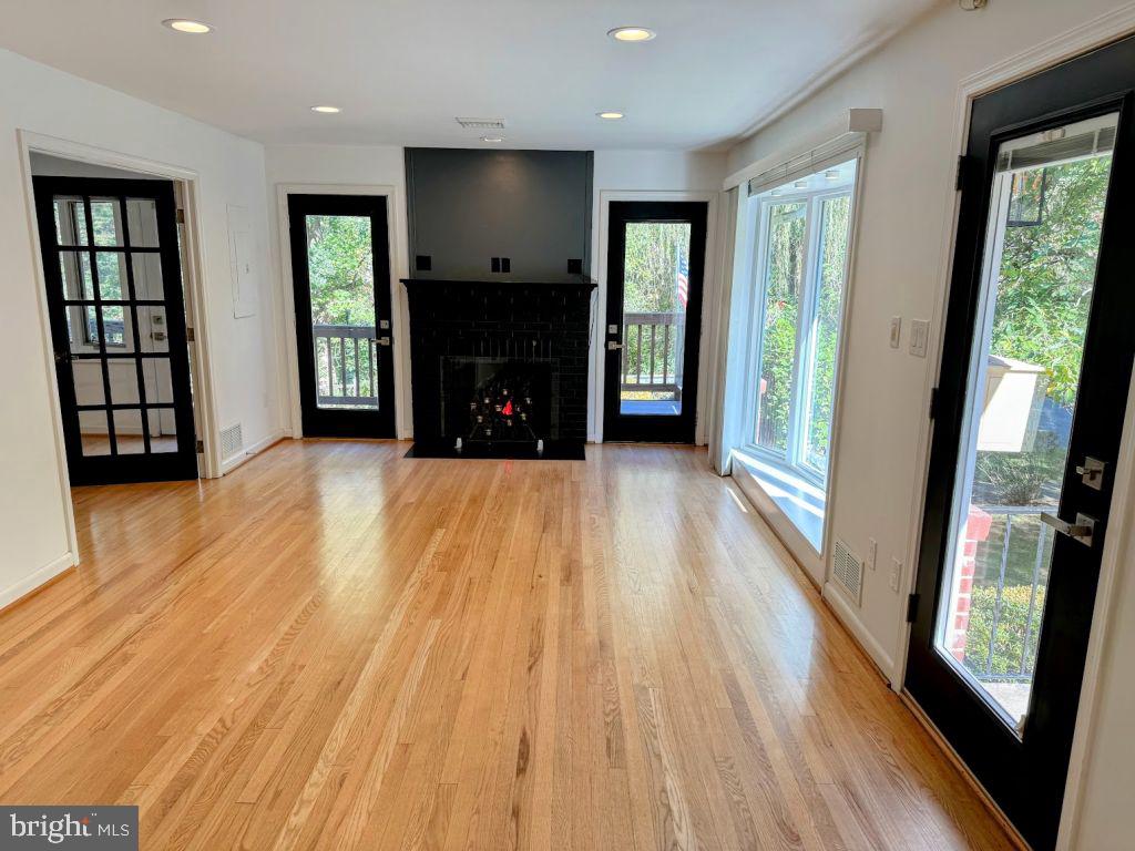 5881 9th Road North Arlington, VA 22205 - Photo 6 of 50