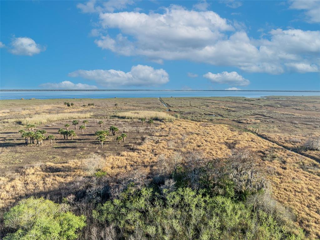 2740 Withlacoochee Point Geneva, FL 32732 - Photo 20 of 41