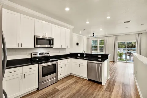 $319,999 | 5749 Desert Rose Place, Tampa, FL 33615