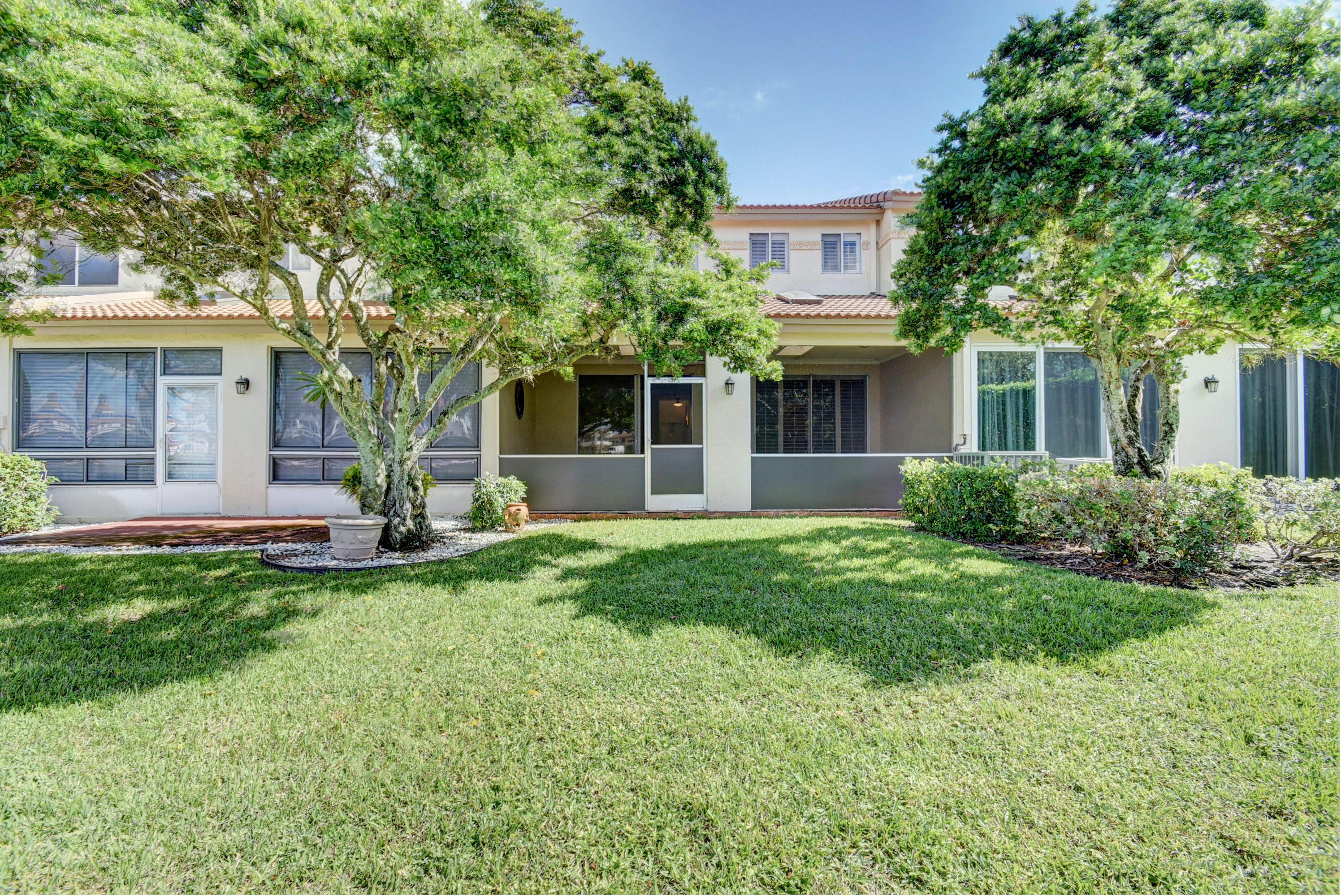 6814 Via Regina Boca Raton, FL 33433 - Photo 31 of 42 Back