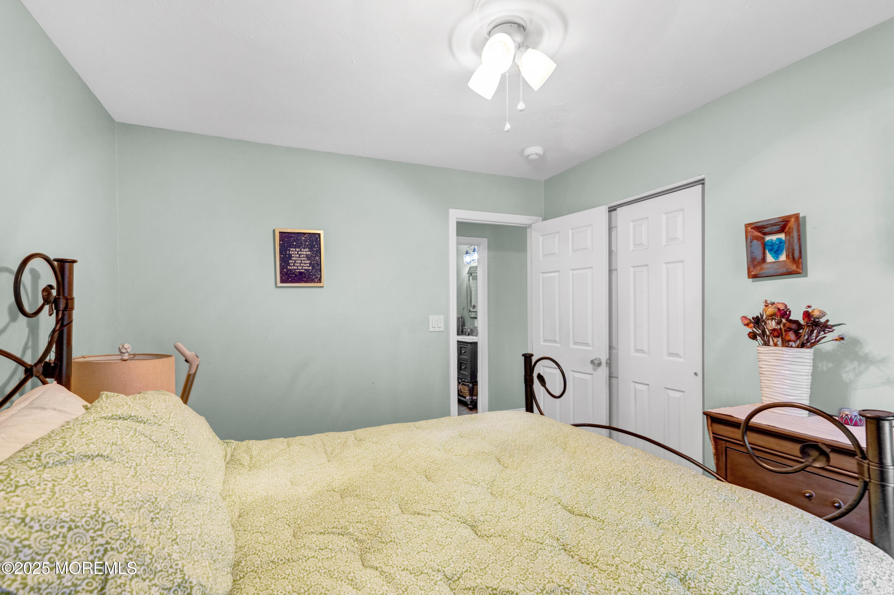 15 North Longview Road Howell, NJ 07731 - Photo 18 of 58 Interior-12