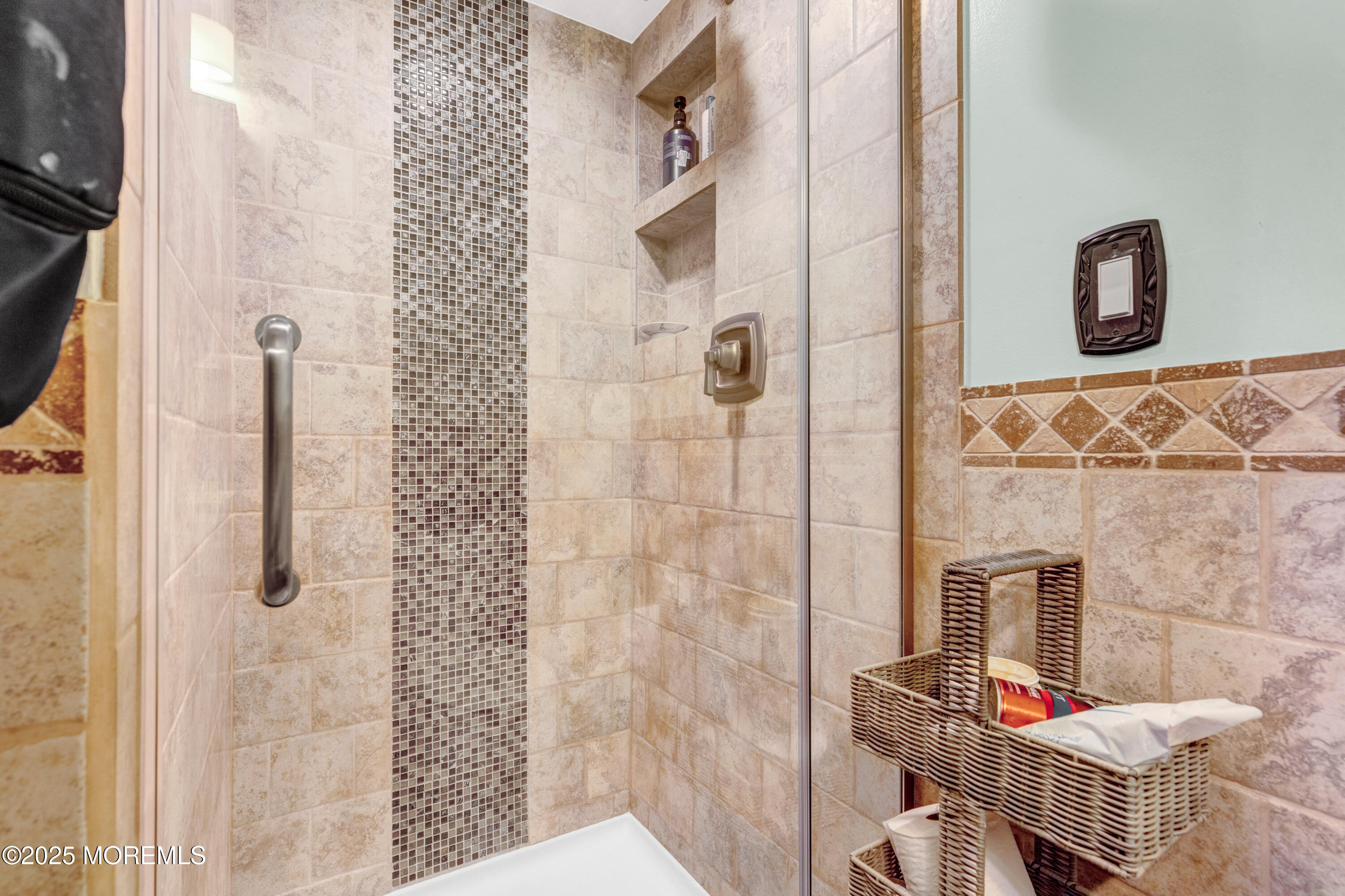 15 North Longview Road Howell, NJ 07731 - Photo 24 of 58 Interior-24