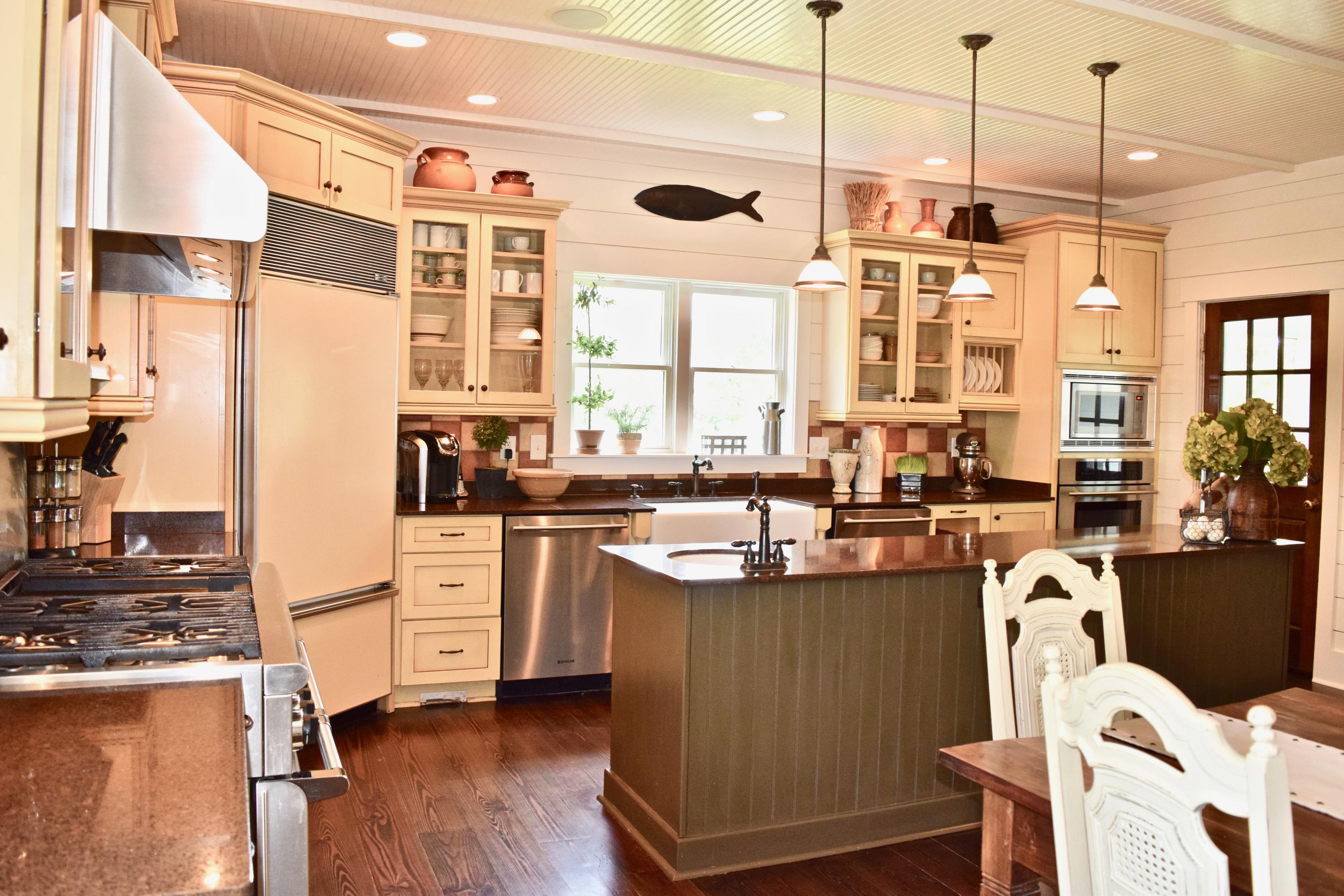 1981 Sandy Point Lane Mount Pleasant, SC 29466 - Photo 11 of 35 kitchen 3