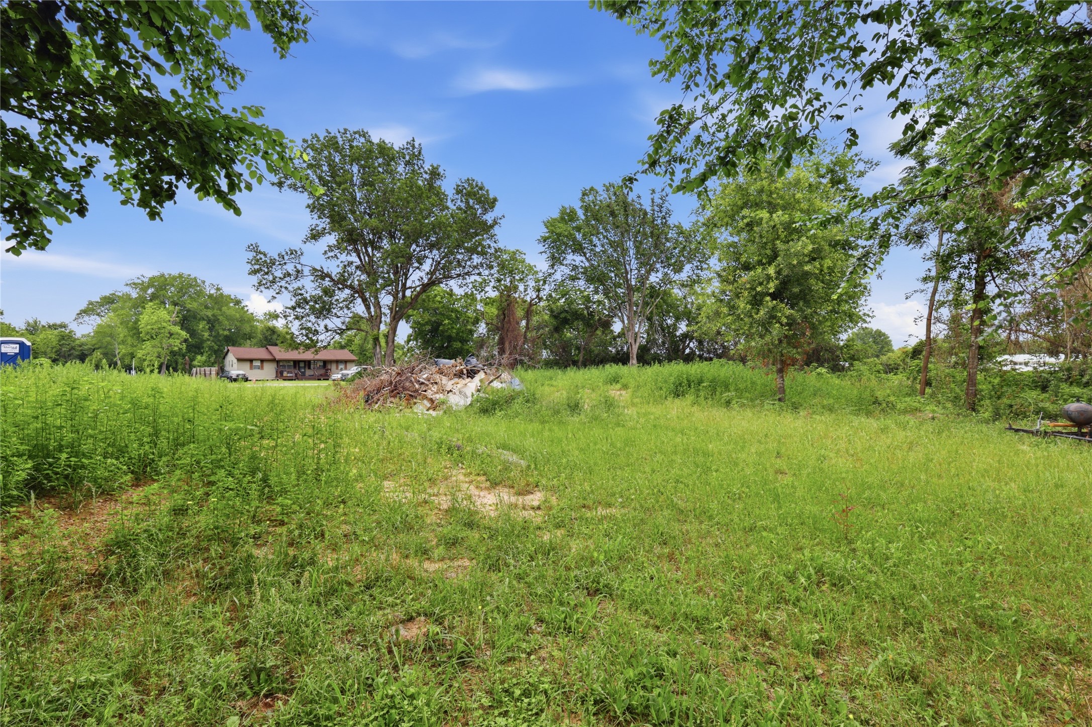 736-740 Azalea Street Prairie View, TX 77484 - Photo 9 of 20 a view of a garden
