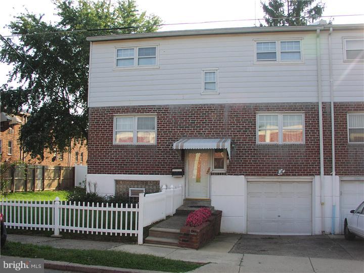 3524 Woodhaven Road Philadelphia, PA 19154 - Photo 1 of 20 Exterior Front