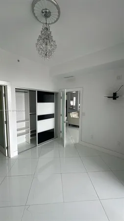 $2,300 | The Pines, Miami, FL 33133