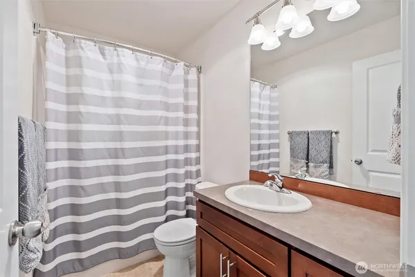 $649,999 | 3414 30th Drive, Everett, WA 98201