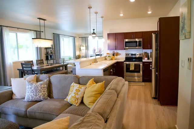 $1,390,000 | 229 Kili'o'opu Street, Wailuku, HI 96793