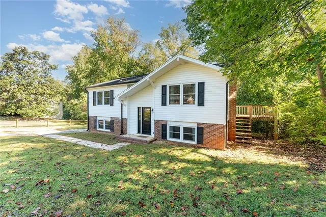 $320,000 | 821 Prince Edward Road, Kernersville, NC 27284