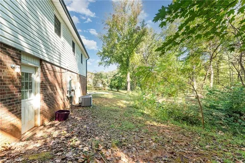 $308,000 | 821 Prince Edward Road, Kernersville, NC 27284