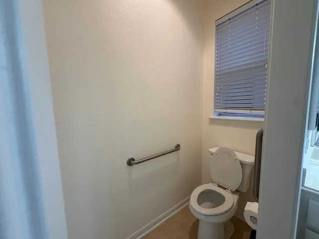 $1,895 | 262 Whispering Wind Drive, Georgetown, TX 78633