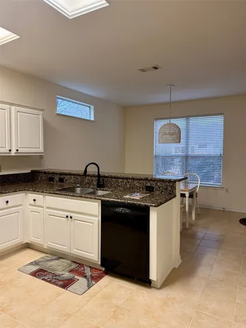 $1,895 | 262 Whispering Wind Drive, Georgetown, TX 78633