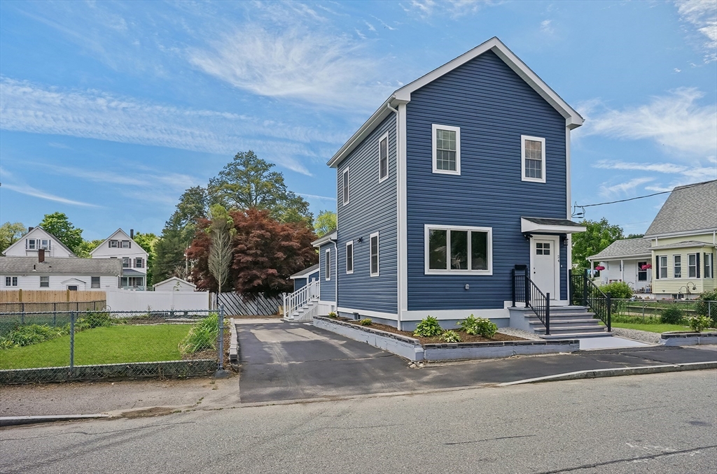 24 Cottage Street Taunton, MA 02780 - Photo 2 of 41