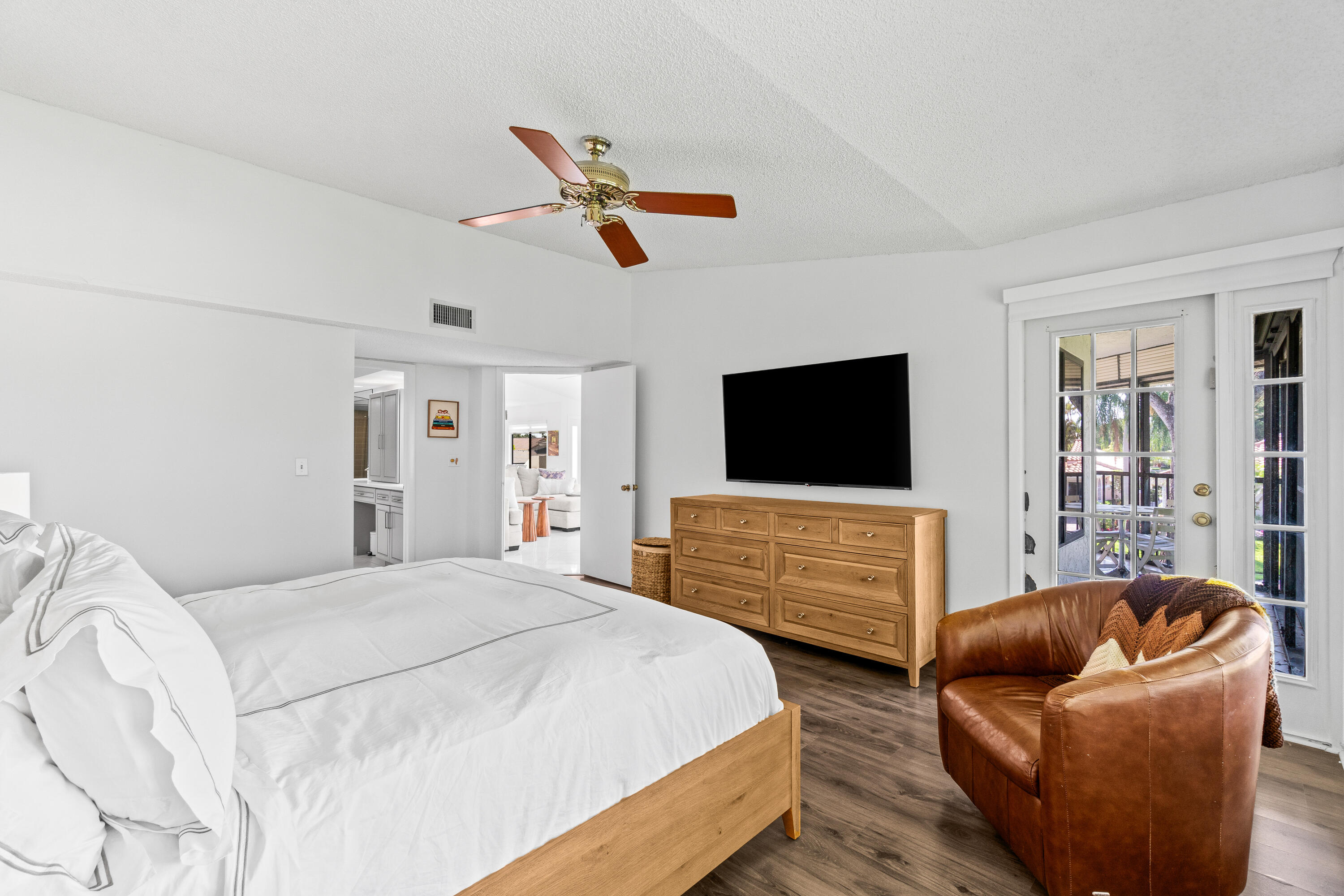 7533 Glendevon Lane, Unit 905 Delray Beach, FL 33446 - Photo 19 of 33 023-7533GlendevonLane-905-DelrayBeach-FL