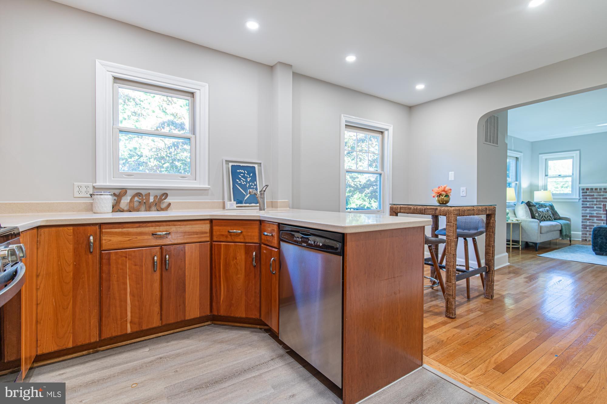 306 Highview Avenue Silver Spring, MD 20901 - Photo 16 of 53 Gallery Image 16