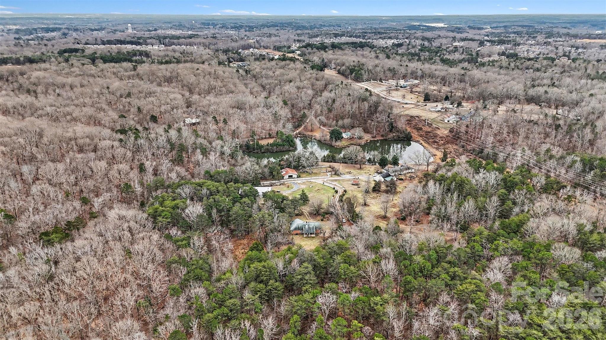 16421 Shallow Pond Road Charlotte, NC 28278 - Photo 20 of 24 an aerial view of multiple house