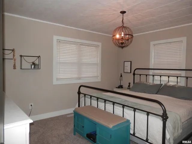 $229,900 | 607 210th Avenue, Monmouth, IL 61462