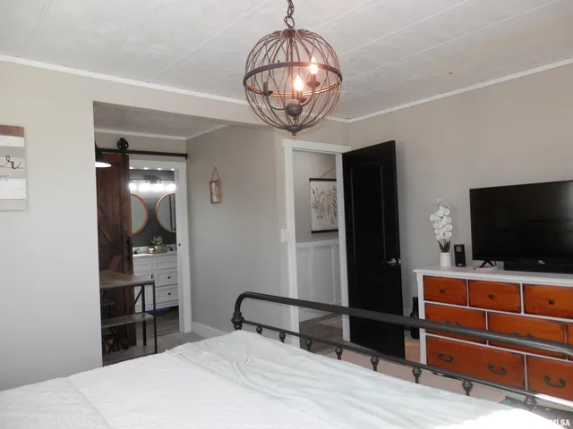 $229,900 | 607 210th Avenue, Monmouth, IL 61462