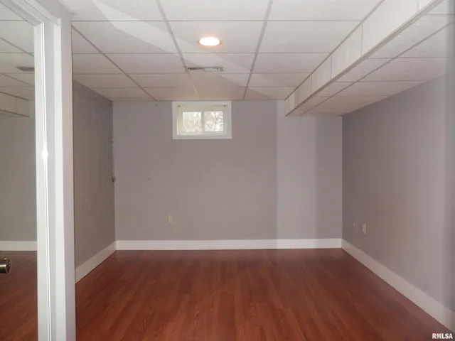 $229,900 | 607 210th Avenue, Monmouth, IL 61462