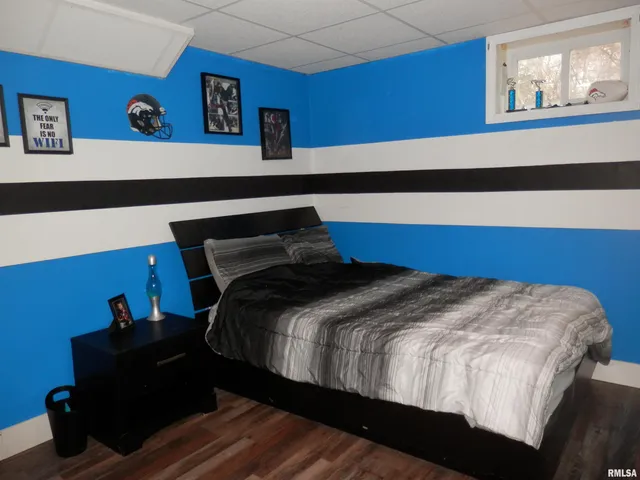 $229,900 | 607 210th Avenue, Monmouth, IL 61462