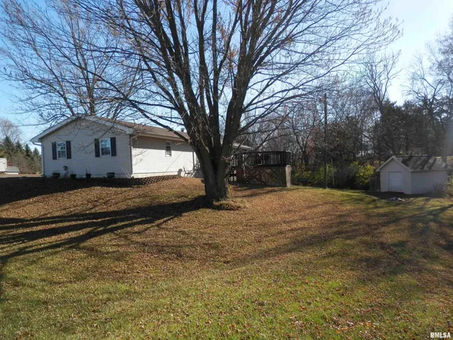 $229,900 | 607 210th Avenue, Monmouth, IL 61462