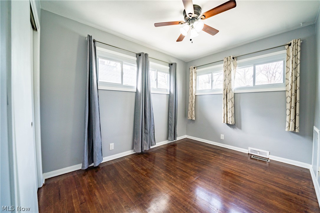 24024 Knickerbocker Road Bay Village, OH 44140 - Photo 11 of 22 Gallery Image 11