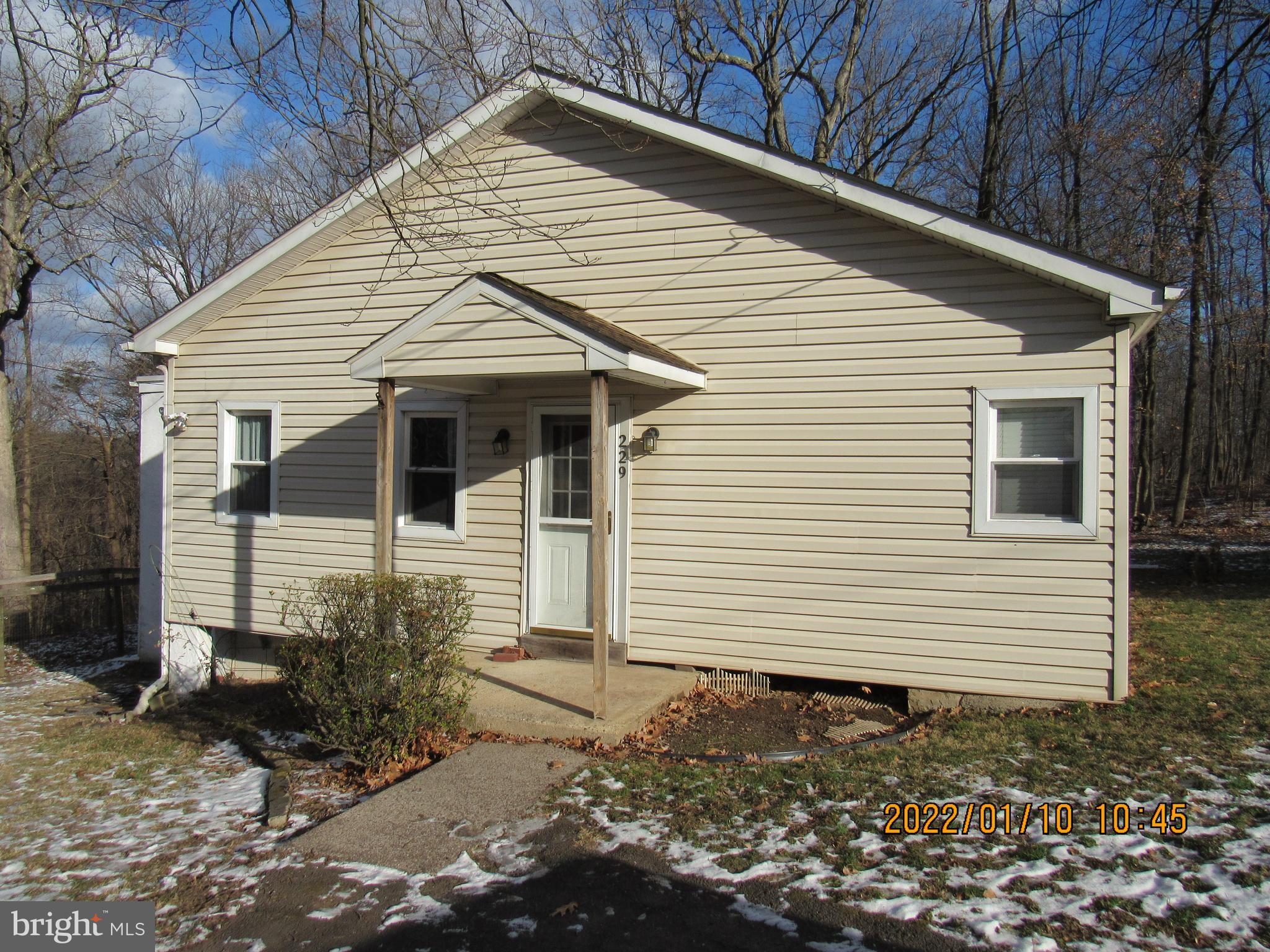 229 South Park Road Pottstown, PA 19464 - Photo 1 of 30 Gallery Image 1